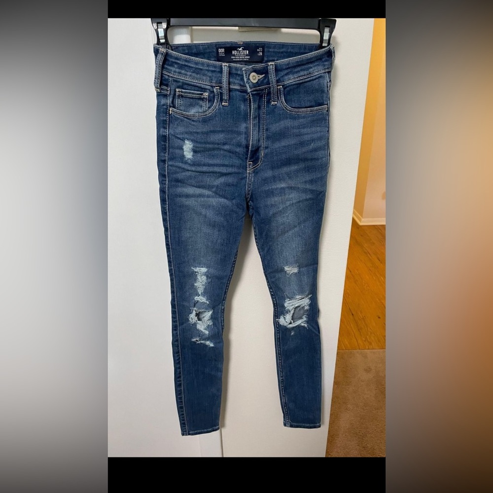 Hollister Super Skinny High-Rise